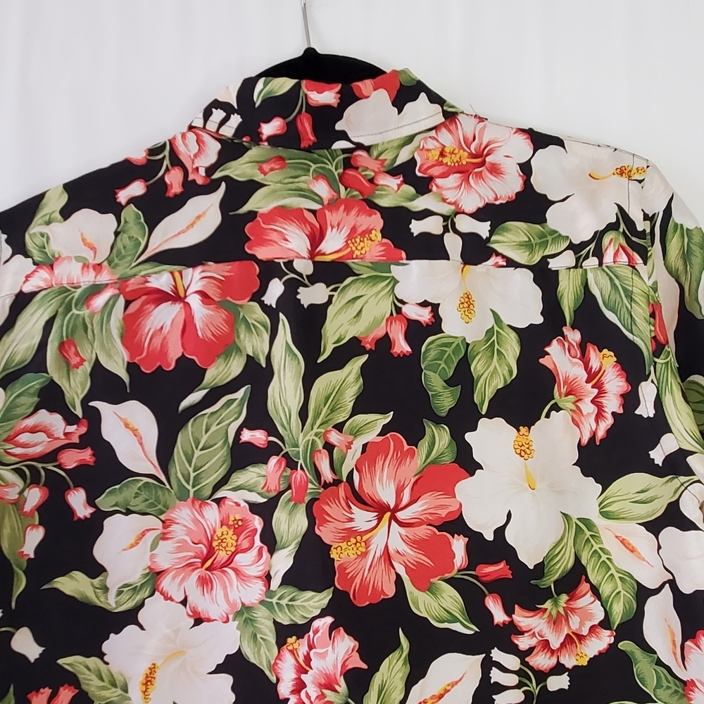 Jones New York Signature Size M 100% Silk button front 3/4 Sl blouse - Picture 5 of 8